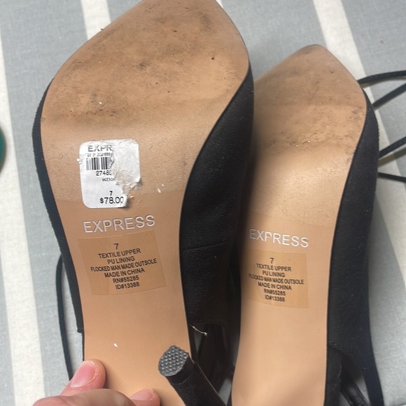 Black lace up stiletto heel - Picture 7 of 7